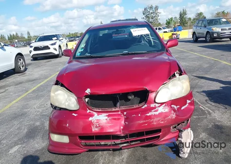 2004 Toyota Corolla S z USA, uszkodzony, nr VIN 1NXBR32E64Z237742